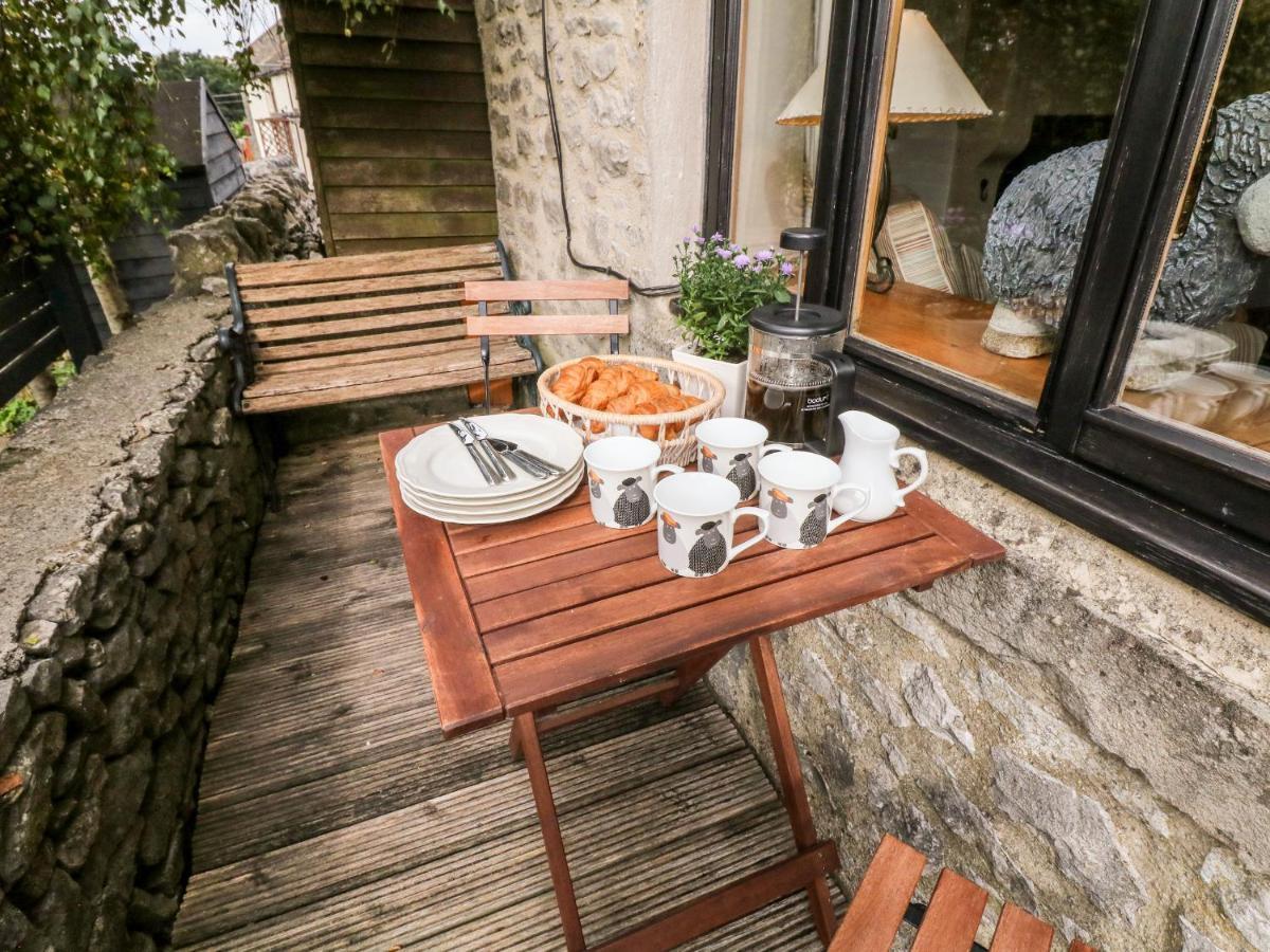 Kempshill Cottage Tideswell Exterior foto
